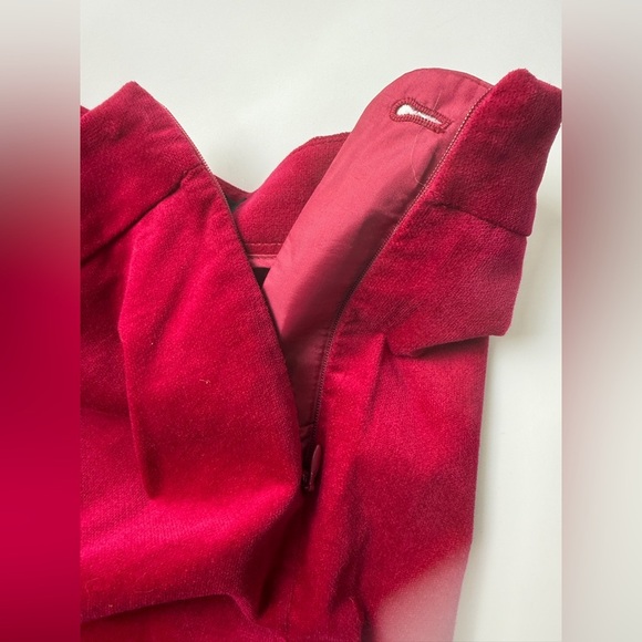 Talbots Women’s  Red Velvet Pleated Front Curvy Pants Side Zip Size 4 Career - Picture 6 of 11